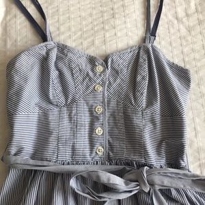 Beautiful cottage-core bustier style dress with removable straps